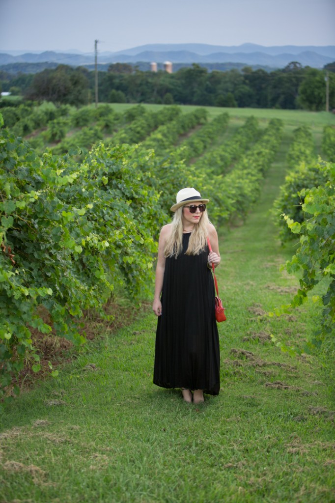 Beautiful black maxi on www.pearlsandtwirls.net