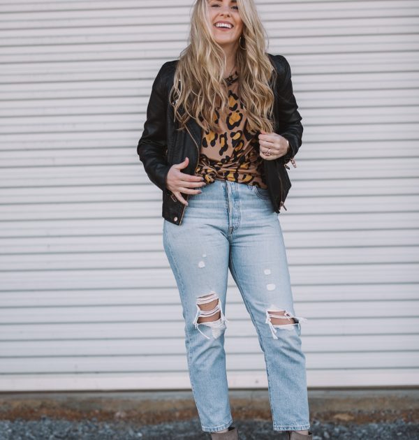 Nordstrom Anniversary Sale: Top 6 Closet Staples for Women featured by top Nashville fashion blogger, Pearls and Twirls